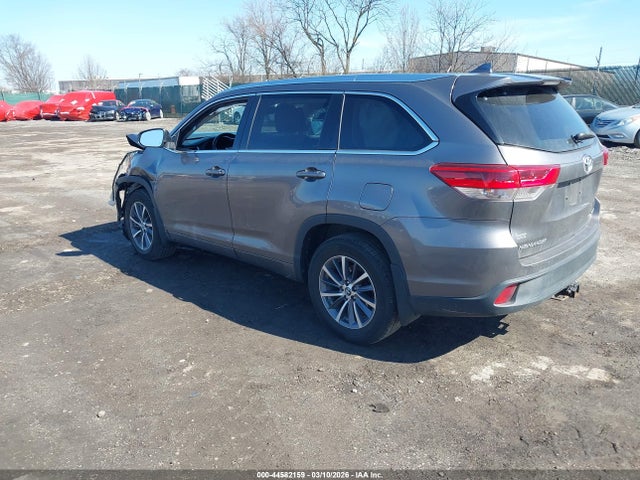 Toyota Highlander Xle 2018 5TDJZRFH6JS551091 Image 3