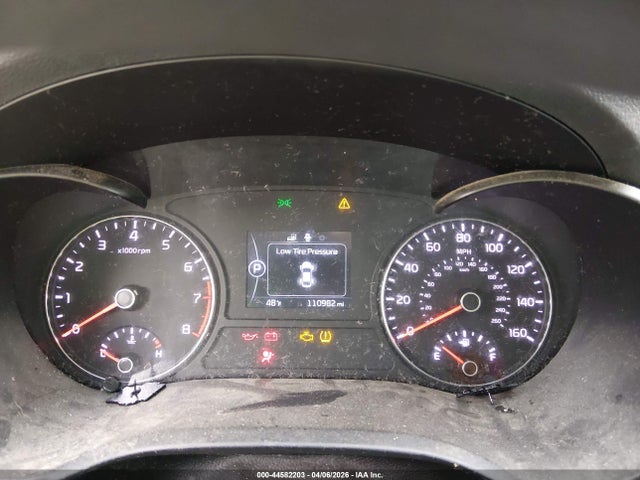 44582203 :رقم المزاد ، 5XXGT4L34GG114563 vin ، 2016 Kia Optima Lx مزاد بيع