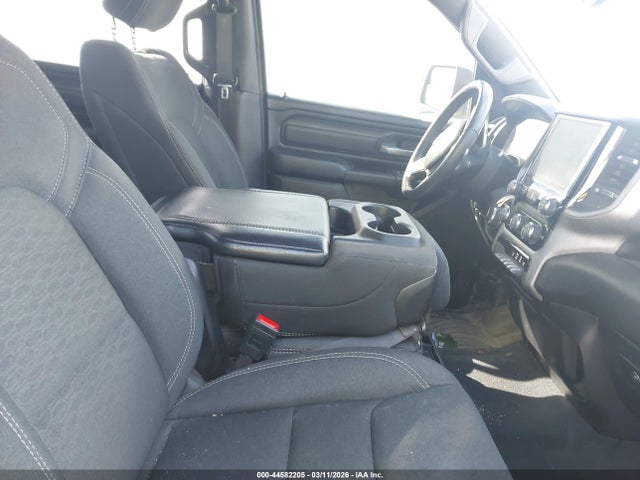 Продажа на аукционе авто 2025 Ram 1500 Tradesman  4x4 5'7 Box, vin: 1C6RRFGG1SN596686, номер лота: 44582205