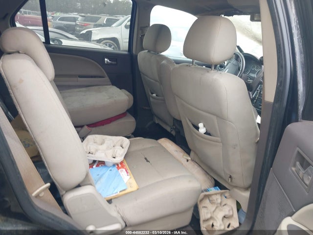2008 FORD TAURUS X 1FMDK02W78GA31614 Photo 7