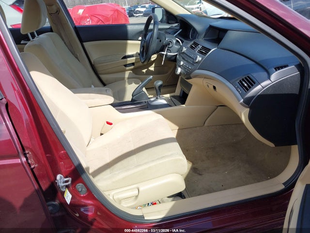 Auction sale of the 2011 Honda Accord 2.4 Lx-p, vin: 1HGCP2F4XBA075592, lot number: 44582266