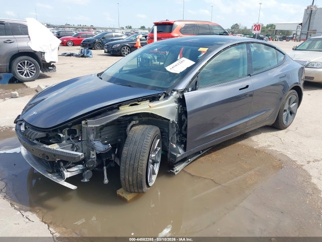44582285 :رقم المزاد ، 5YJ3E1EB2NF118252 vin ، 2022 Tesla Model 3 Long Range Dual Motor All-wheel Drive مزاد بيع