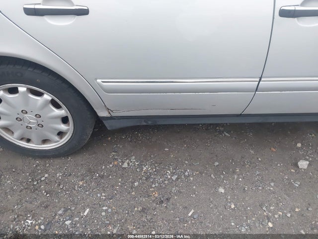 44582314 :رقم المزاد ، WDBJF65H1XA922865 vin ، 1999 Mercedes-benz E 320 مزاد بيع