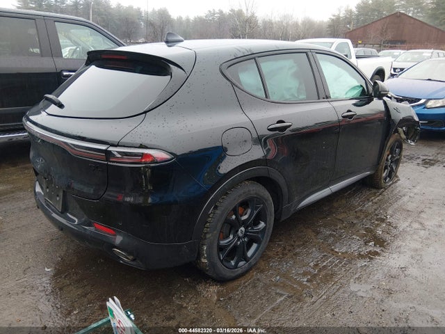 44582320 :رقم المزاد ، ZACPDFCW0R3A12122 vin ، 2024 Dodge Hornet R/t Eawd مزاد بيع