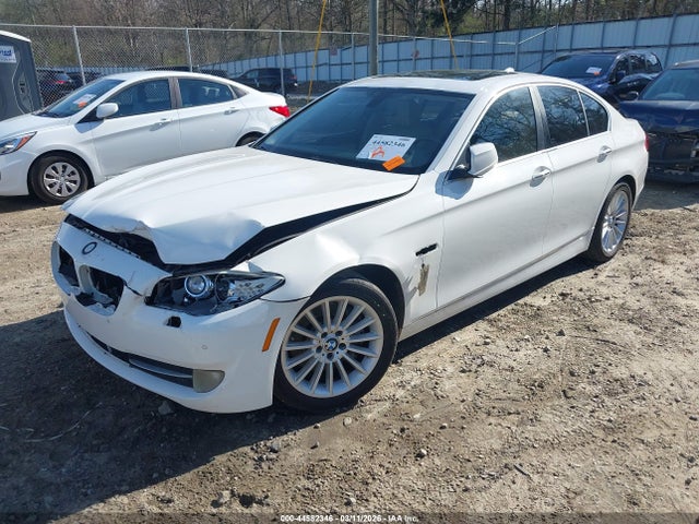 2013 Bmw 535i მანქანა იყიდება აუქციონზე, vin: WBAFR7C5XDC823617, აუქციონის ნომერი: 44582346