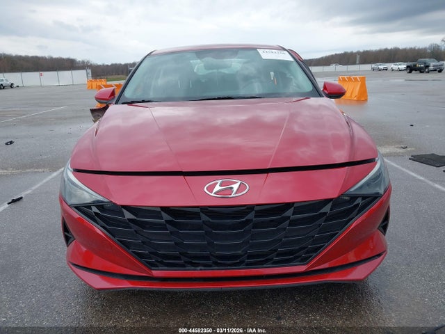 44582350 :رقم المزاد ، KMHLM4AG4NU312239 vin ، 2022 Hyundai Elantra Sel مزاد بيع