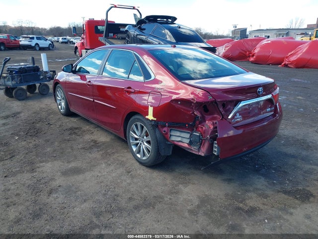 2016 TOYOTA CAMRY HYBRID 4T1BD1FK6GU179087 Photo 2