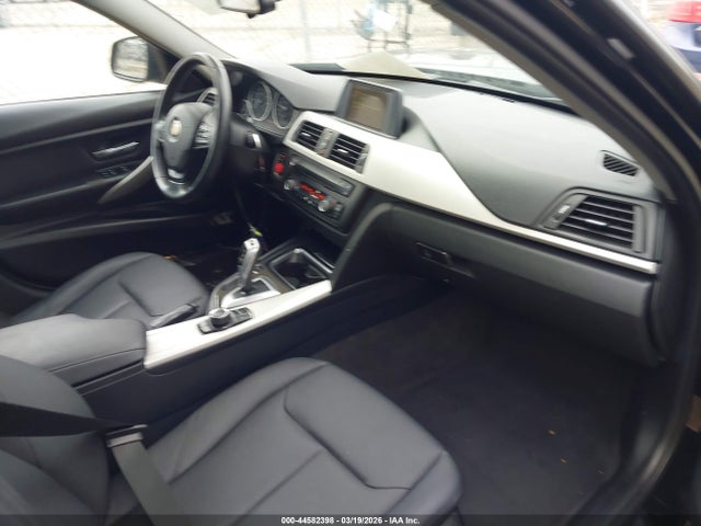 Aukcja sprzedaży 2013 Bmw 320i Xdrive, vin: WBA3C3C52DF981798, numer aukcji: 44582398