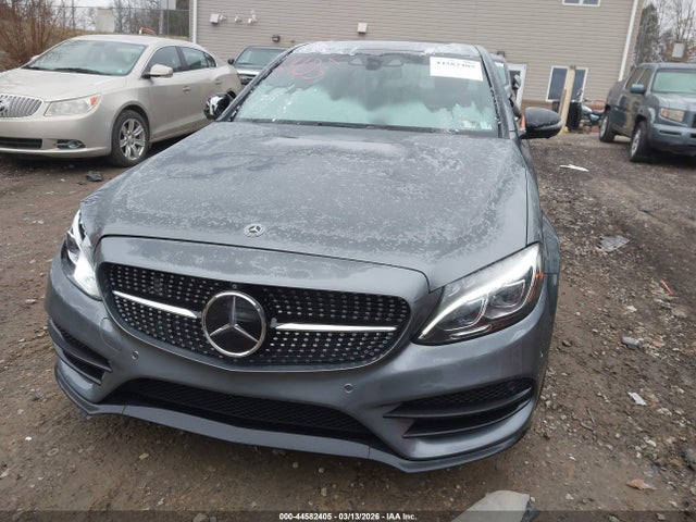 2018 Mercedes-benz C 300 4matic მანქანა იყიდება აუქციონზე, vin: 55SWF4KB2JU242868, აუქციონის ნომერი: 44582405