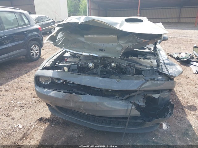 Продажа на аукционе авто 2023 Dodge Challenger Sxt, vin: 2C3CDZAG8PH669984, номер лота: 44582430