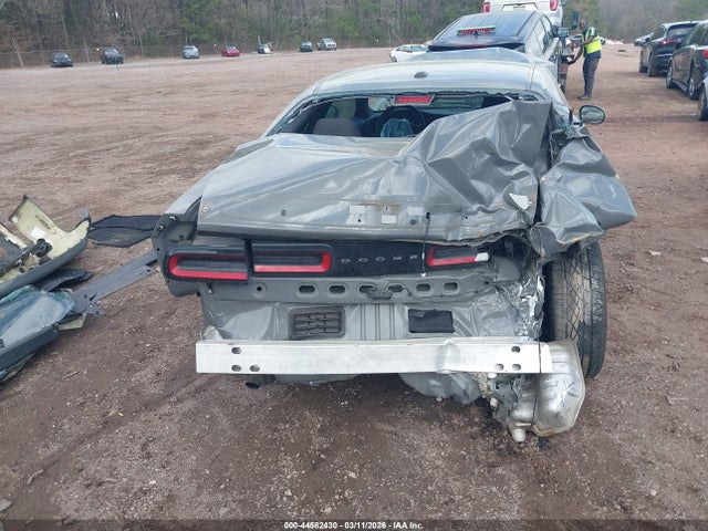 Продажа на аукционе авто 2023 Dodge Challenger Sxt, vin: 2C3CDZAG8PH669984, номер лота: 44582430