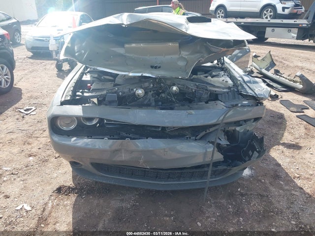 Продажа на аукционе авто 2023 Dodge Challenger Sxt, vin: 2C3CDZAG8PH669984, номер лота: 44582430