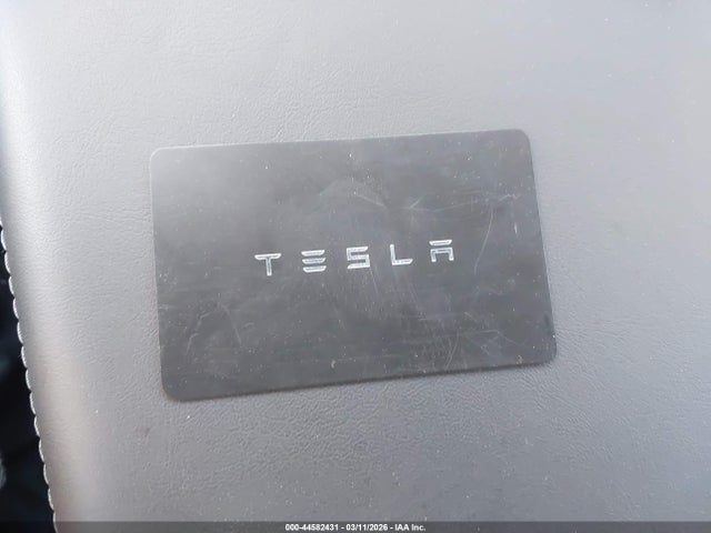 2026 Tesla Model Y Long Range Launch Series/premium All-wheel Drive მანქანა იყიდება აუქციონზე, vin: 7SAYGDEEXTA409753, აუქციონის ნომერი: 44582431