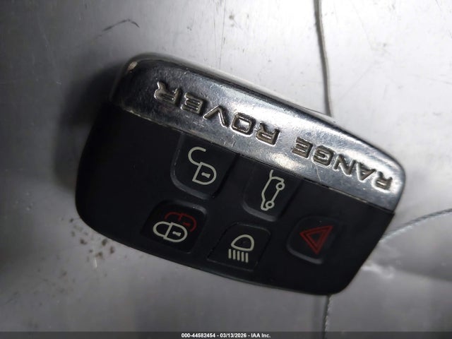 2018 LAND ROVER RANGE ROVER VELAR SALYL2RX6JA768205 Photo 10