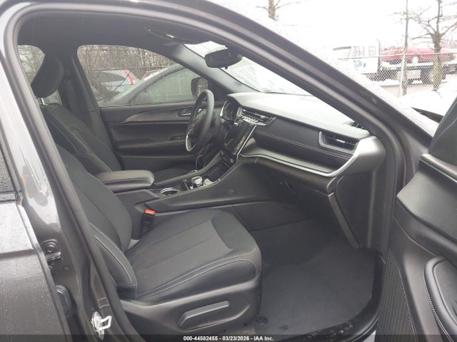 Auction sale of the 2024 Jeep Grand Cherokee L Laredo X 4x4, vin: 1C4RJKAG6R8600211, lot number: 44582455