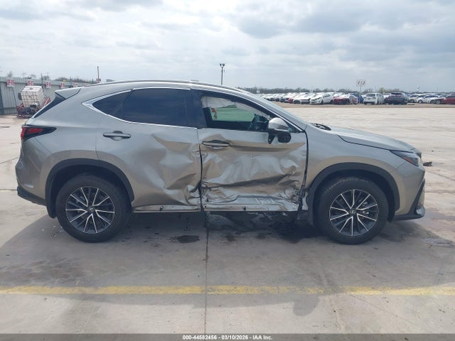 Продажа на аукционе авто 2024 Lexus Nx 250 Premium, vin: 2T2GDCAZ3RC006004, номер лота: 44582456