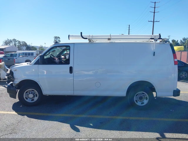 1GCWGAFP5M1198719 Chevrolet Express Cargo Rwd 2500 Regular Wheelbase Wt