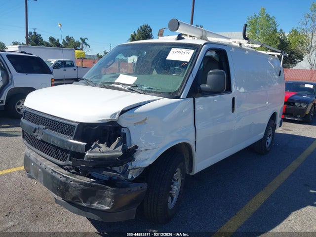 1GCWGAFP5M1198719 Chevrolet Express Cargo Rwd 2500 Regular Wheelbase Wt