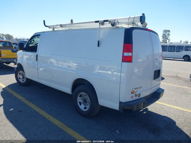 1GCWGAFP5M1198719 Chevrolet Express Cargo Rwd 2500 Regular Wheelbase Wt