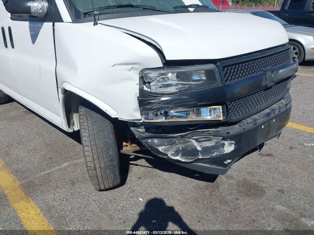 1GCWGAFP5M1198719 Chevrolet Express Cargo Rwd 2500 Regular Wheelbase Wt