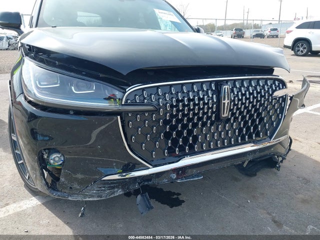 Lincoln Aviator Reserve 2025 5LM5J7XC7SGL20401 Image 16