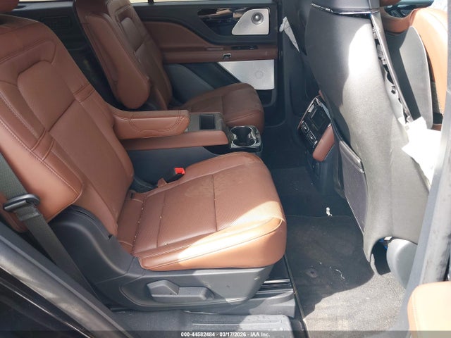 Lincoln Aviator Reserve 2025 5LM5J7XC7SGL20401 Image 8