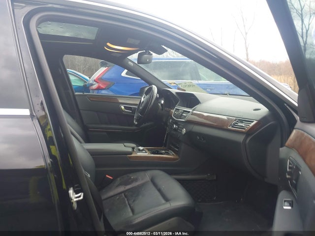 2013 MERCEDES-BENZ E 350 WDDHF8JB2DA680862 Photo 4