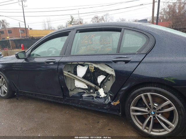 2016 BMW 750I WBA7F2C5XGG420220 Photo 5