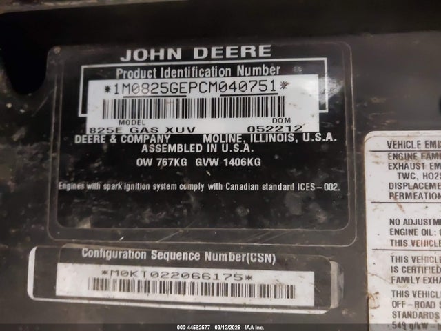 44582577 :رقم المزاد ، 1M0825GEPCM040751 vin ، 2013 John Deere 821i Gator مزاد بيع