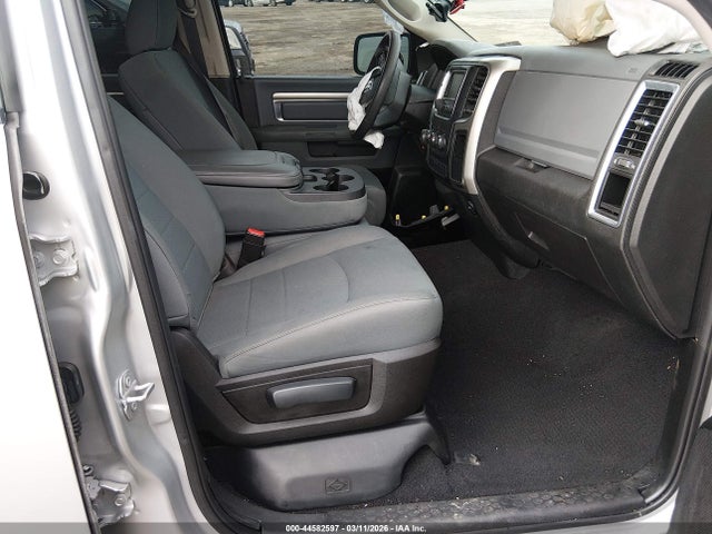Продаж на аукціоні авто 2019 Ram 1500 Classic Slt  4x2 6'4 Box, vin: 1C6RR6TT0KS571833, номер лоту: 44582597