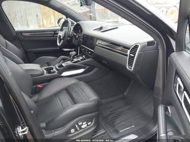 2020 PORSCHE CAYENNE COUPE WP1BF2AY6LDA65552 Photo 4