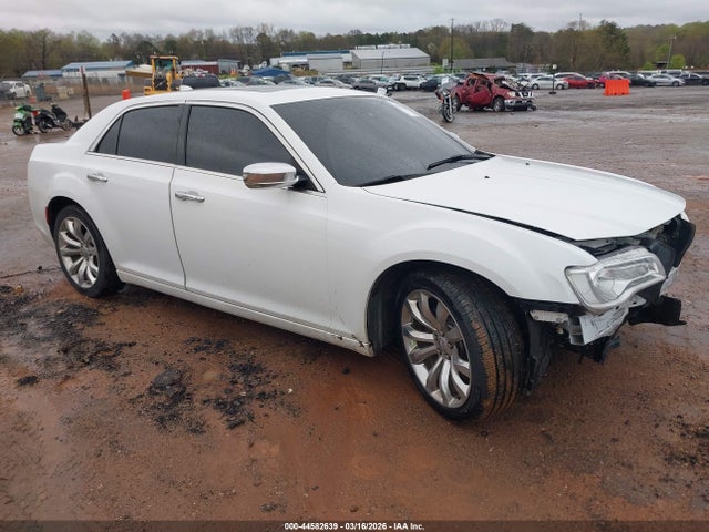 2017 CHRYSLER 300C 2C3CCAEG1HH579656