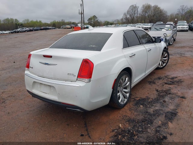 2017 CHRYSLER 300C 2C3CCAEG1HH579656 Photo 3