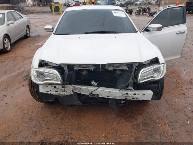 2017 CHRYSLER 300C 2C3CCAEG1HH579656 Photo 5