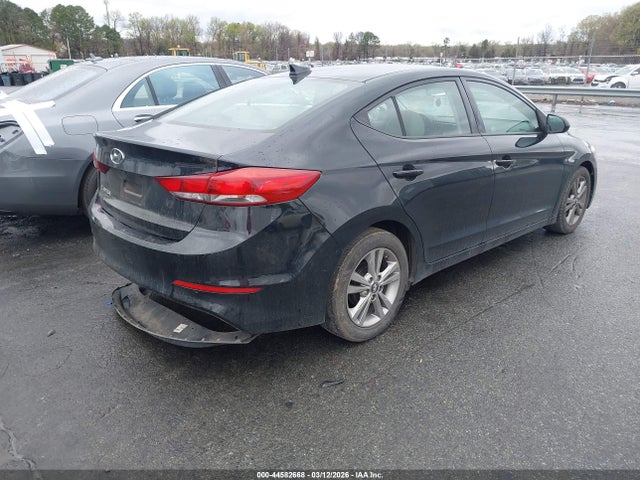 2017 Hyundai Elantra Se მანქანა იყიდება აუქციონზე, vin: 5NPD84LF6HH028479, აუქციონის ნომერი: 44582668