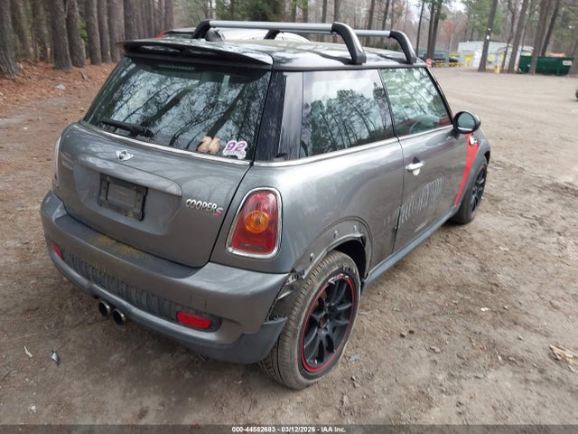 2010 MINI COOPER S WMWMF7C57ATZ69310 Photo 3