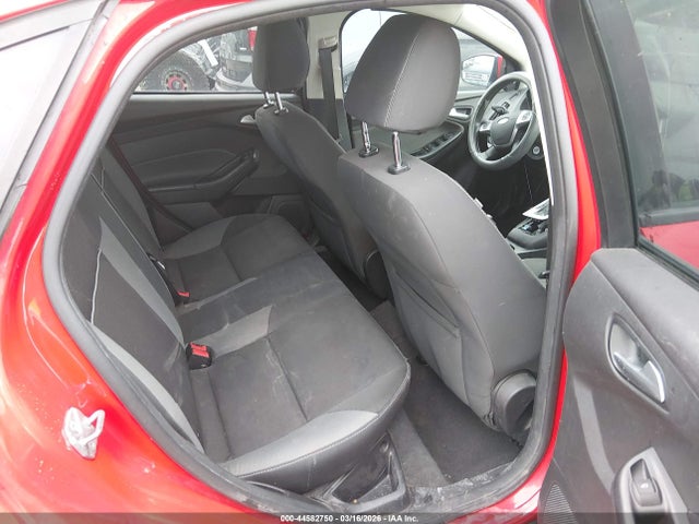 1FADP3F24EL277091 Ford FOCUS SE