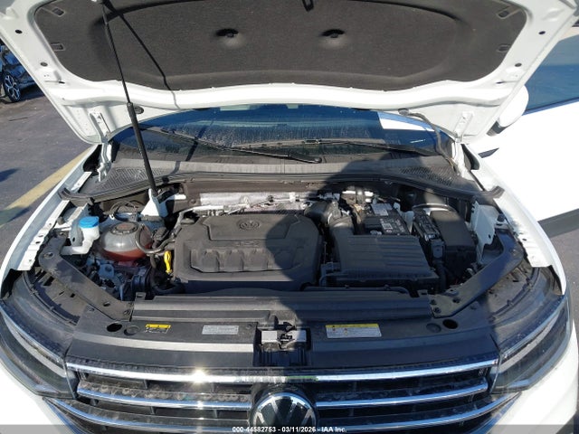 Продажа на аукционе авто 2024 Volkswagen Tiguan 2.0t Se/2.0t Wolfsburg Edition, vin: 3VVNB7AX2RM157903, номер лота: 44582753