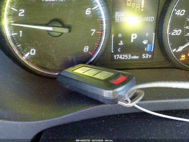 2018 MITSUBISHI OUTLANDER JA4AZ3A3XJZ025449 Photo 10