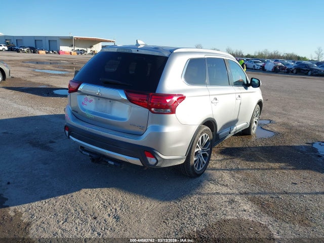 2018 MITSUBISHI OUTLANDER JA4AZ3A3XJZ025449 Photo 3