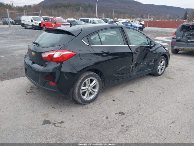 2018 CHEVROLET CRUZE 3G1BE6SM0JS597036 Photo 3