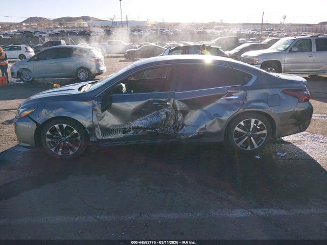1N4AL3AP4HN326624 Nissan Altima 2.5 Sr