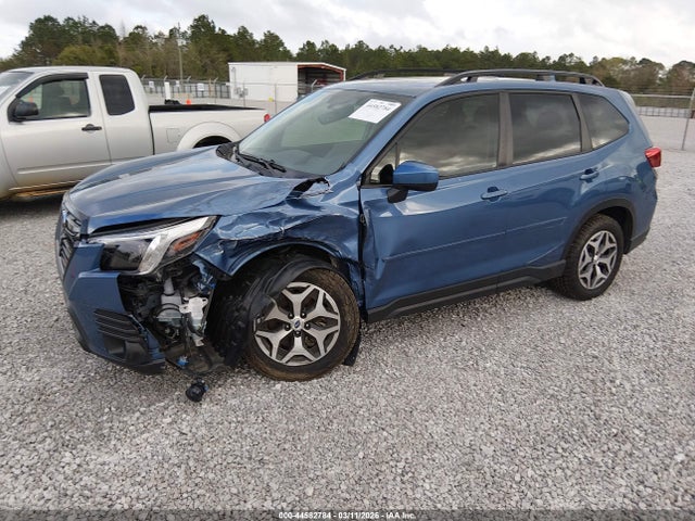 2023 Subaru Forester Premium მანქანა იყიდება აუქციონზე, vin: JF2SKAEC1PH414672, აუქციონის ნომერი: 44582784