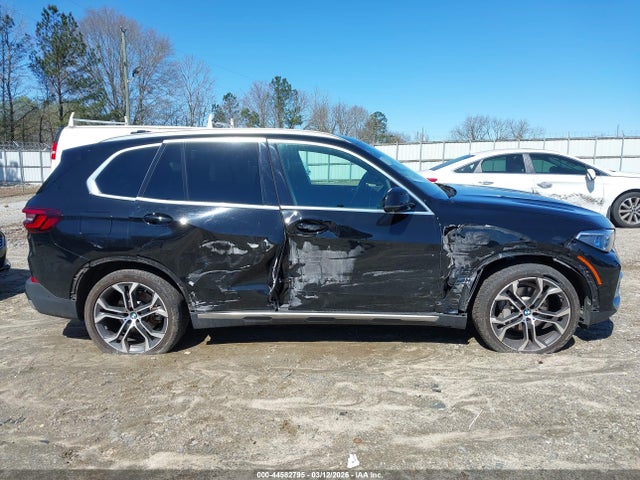 44582795 :رقم المزاد ، 5UXCR4C06N9J51478 vin ، 2022 Bmw X5 Sdrive40i مزاد بيع