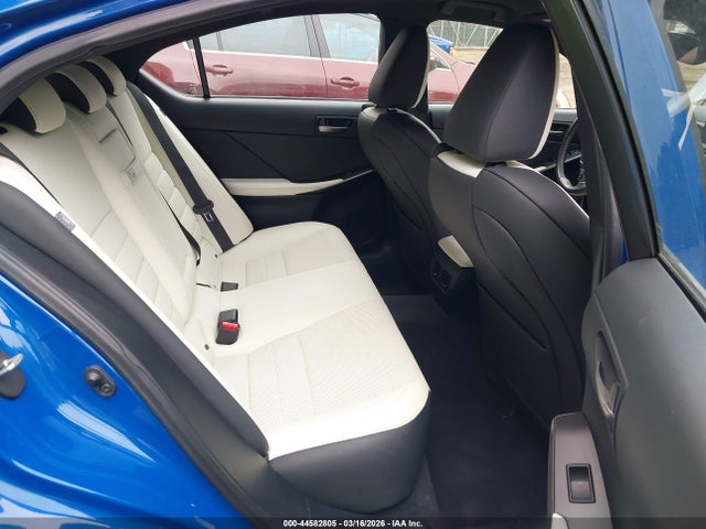 44582805 :رقم المزاد ، JTHGZ1B29N5049716 vin ، 2022 Lexus Is 350 F Sport مزاد بيع