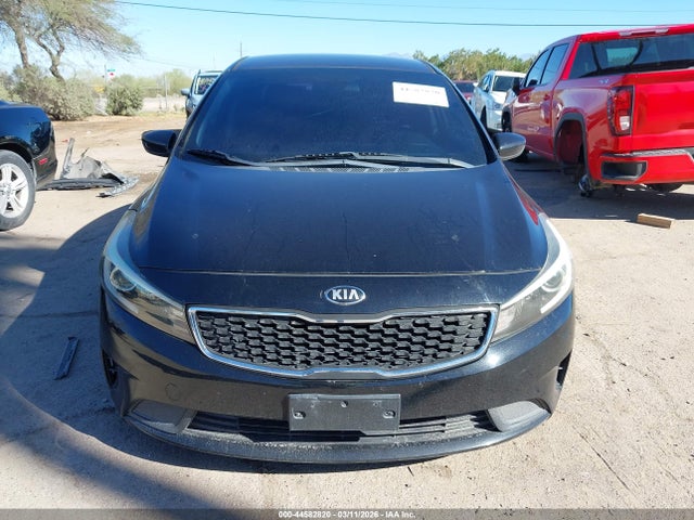 Aukcja sprzedaży 2018 Kia Forte S, vin: 3KPFL4A75JE226273, numer aukcji: 44582820