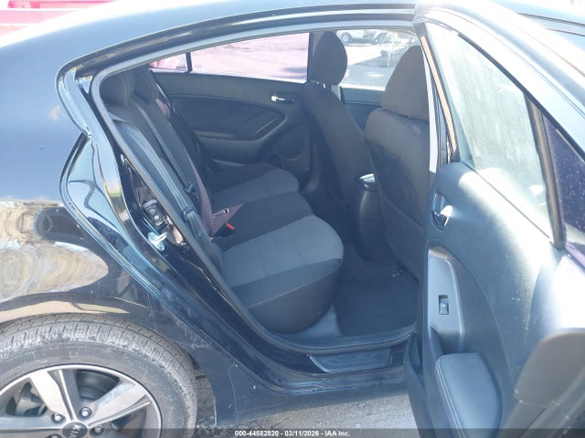 Aukcja sprzedaży 2018 Kia Forte S, vin: 3KPFL4A75JE226273, numer aukcji: 44582820