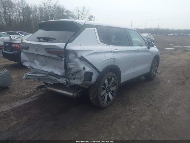 44582823 :رقم المزاد ، JA4J4VA84SZ014616 vin ، 2025 Mitsubishi Outlander Se 2.5 S-awc مزاد بيع
