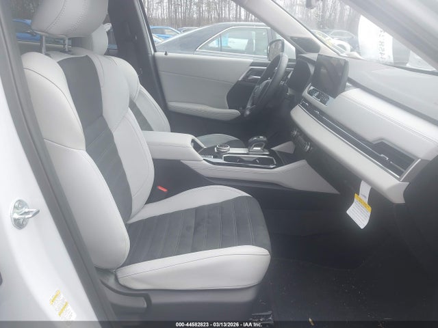 44582823 :رقم المزاد ، JA4J4VA84SZ014616 vin ، 2025 Mitsubishi Outlander Se 2.5 S-awc مزاد بيع