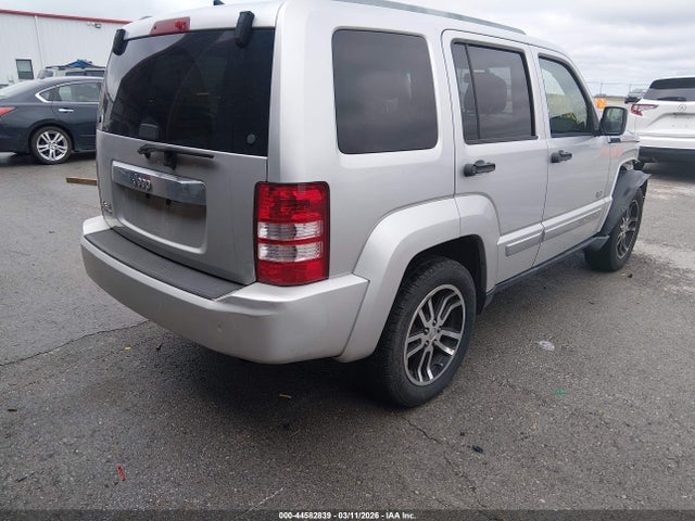 44582839 :رقم المزاد ، 1J4PN5GK5BW558618 vin ، 2011 Jeep Liberty Limited Edition مزاد بيع